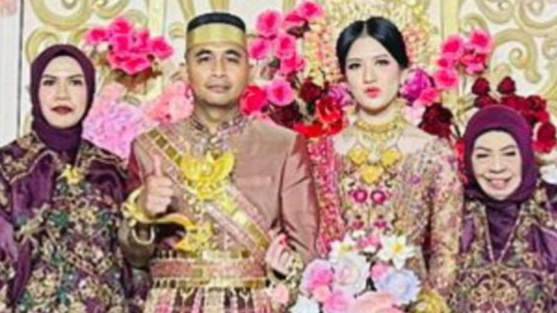 Bos tambang di Kendari, Sulawesi Tenggara (Sultra) bernama M Fajar menikahi seorang pelakor, istilah perempuan yang merebut suami orang lain, Keshia Nicol, di Hotel Hyatt Place Makassar, pada Minggu (8/2/2026). (Foto: Istimewa)